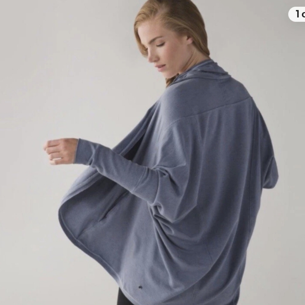 Lululemon Athletica Wrap Blue Cardigan  Size 4